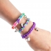 Fábrica de pulseiras da Luluca com pingentes