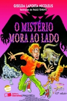 O mistério mora ao lado